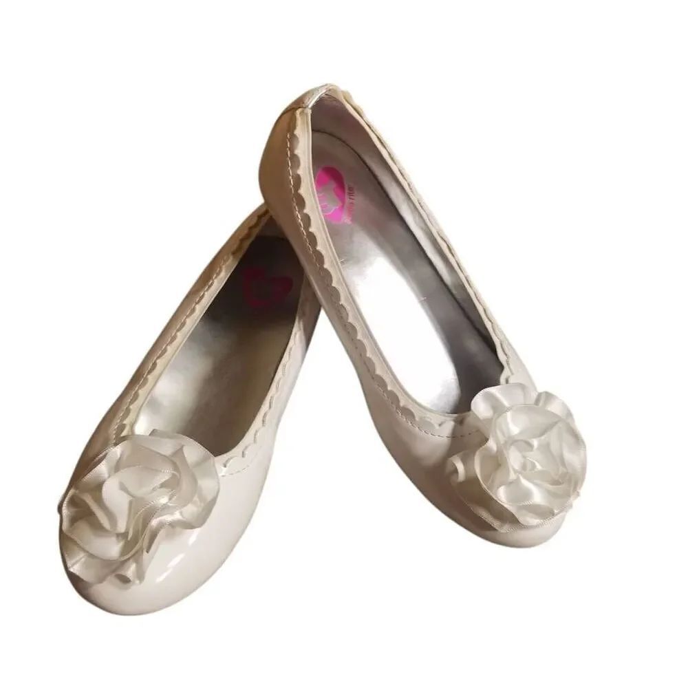 stride ride white flats 1